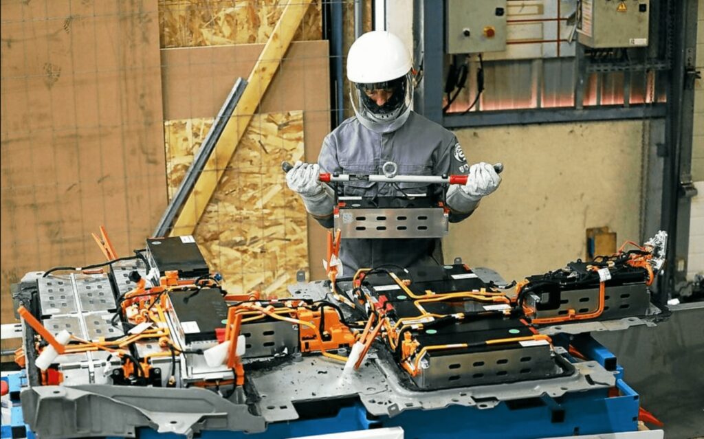 SECONDE VIE DES BATTERIES : L'AMBITIEUX PROJET BRETON D'ENTECH