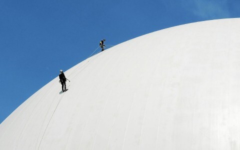 Chantier XXL pour ce fer de lance du tourisme en Bretagne, le Radôme de la Cité des Télécoms de Pleumeur-Bodou